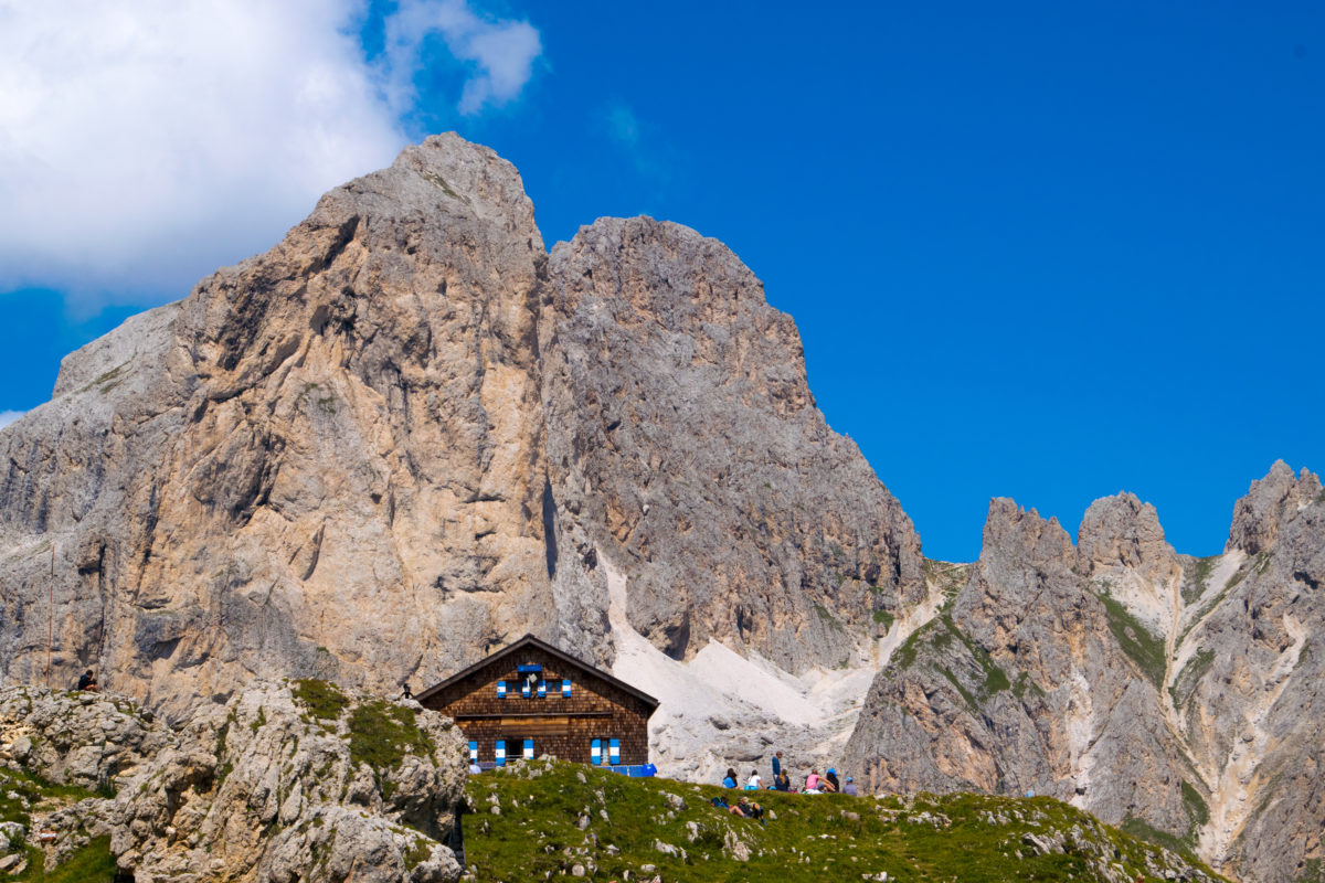 rifugio roda del vael da carezza